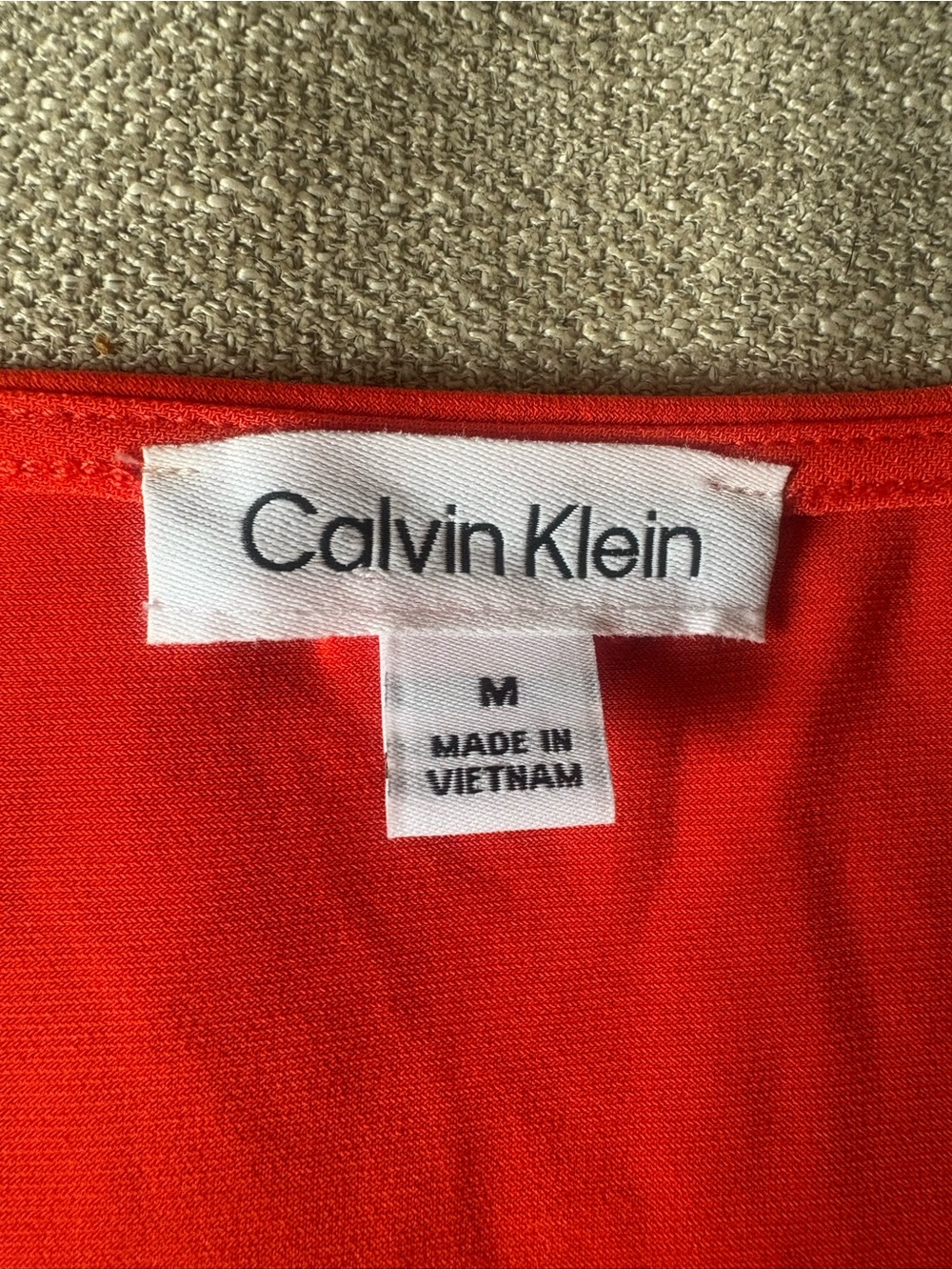 Calvin Klein Red V-Neck Button-Front Blouse - Picture 4 of 6